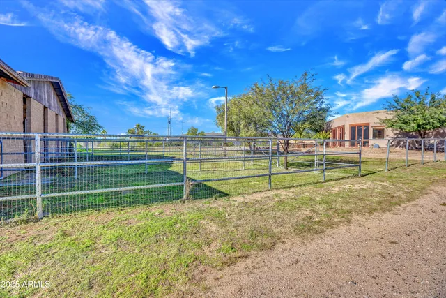a view of a indoor garage