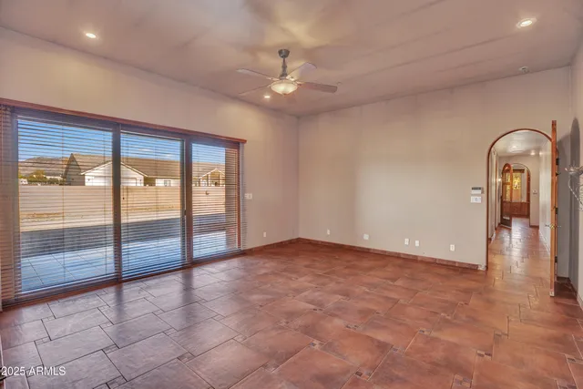 $1,395,000 | 10517 East Evergreen Street, Mesa, AZ 85207