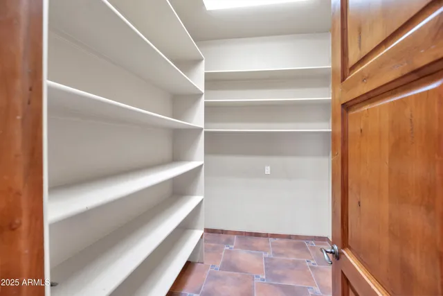 $1,395,000 | 10517 East Evergreen Street, Mesa, AZ 85207