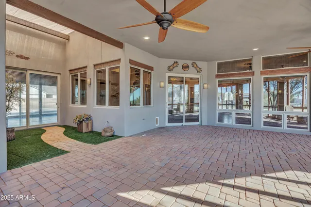 $1,395,000 | 10517 East Evergreen Street, Mesa, AZ 85207