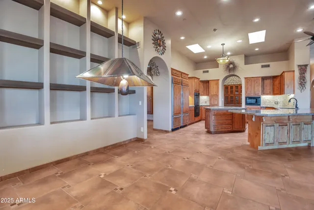 $1,395,000 | 10517 East Evergreen Street, Mesa, AZ 85207
