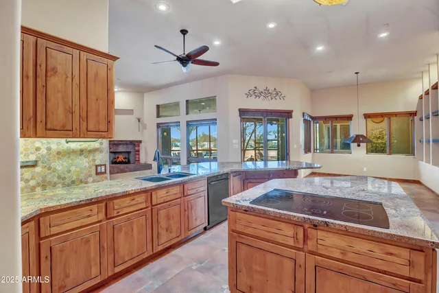 $1,395,000 | 10517 East Evergreen Street, Mesa, AZ 85207