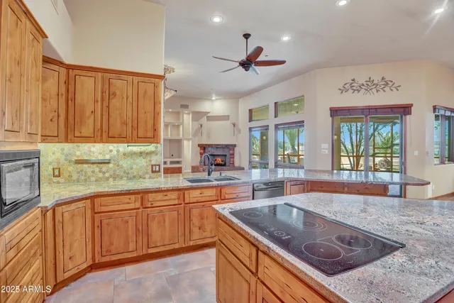 $1,395,000 | 10517 East Evergreen Street, Mesa, AZ 85207