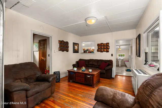 $415,000 | 711 North Florence Avenue, Sandpoint, ID 83864