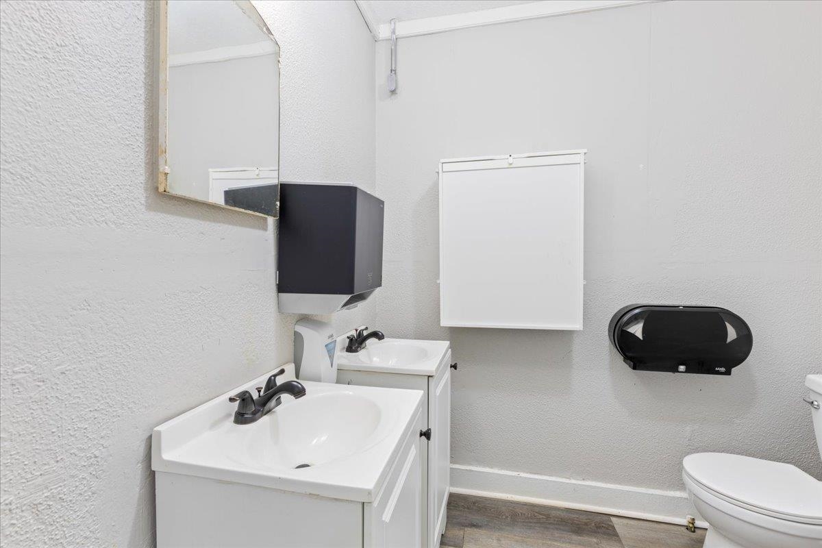 305 West High Street Perry, FL 32347 - Photo 19 of 35