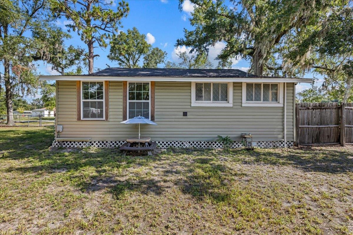 305 West High Street Perry, FL 32347 - Photo 22 of 35