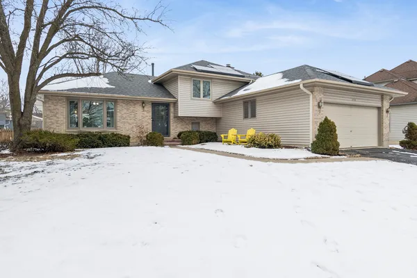$515,000 | 570 Boardman Circle, Bolingbrook, IL 60440
