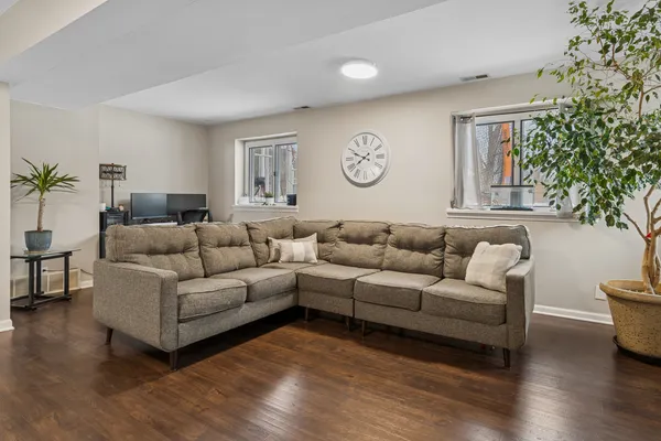 $515,000 | 570 Boardman Circle, Bolingbrook, IL 60440