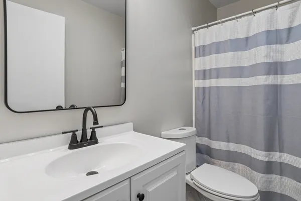 $515,000 | 570 Boardman Circle, Bolingbrook, IL 60440