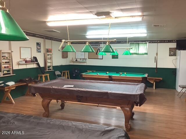 2605 South Tomahawk Road, Unit 10 Apache Junction, AZ 85119 - Photo 20 of 22 a room with pool table and windows