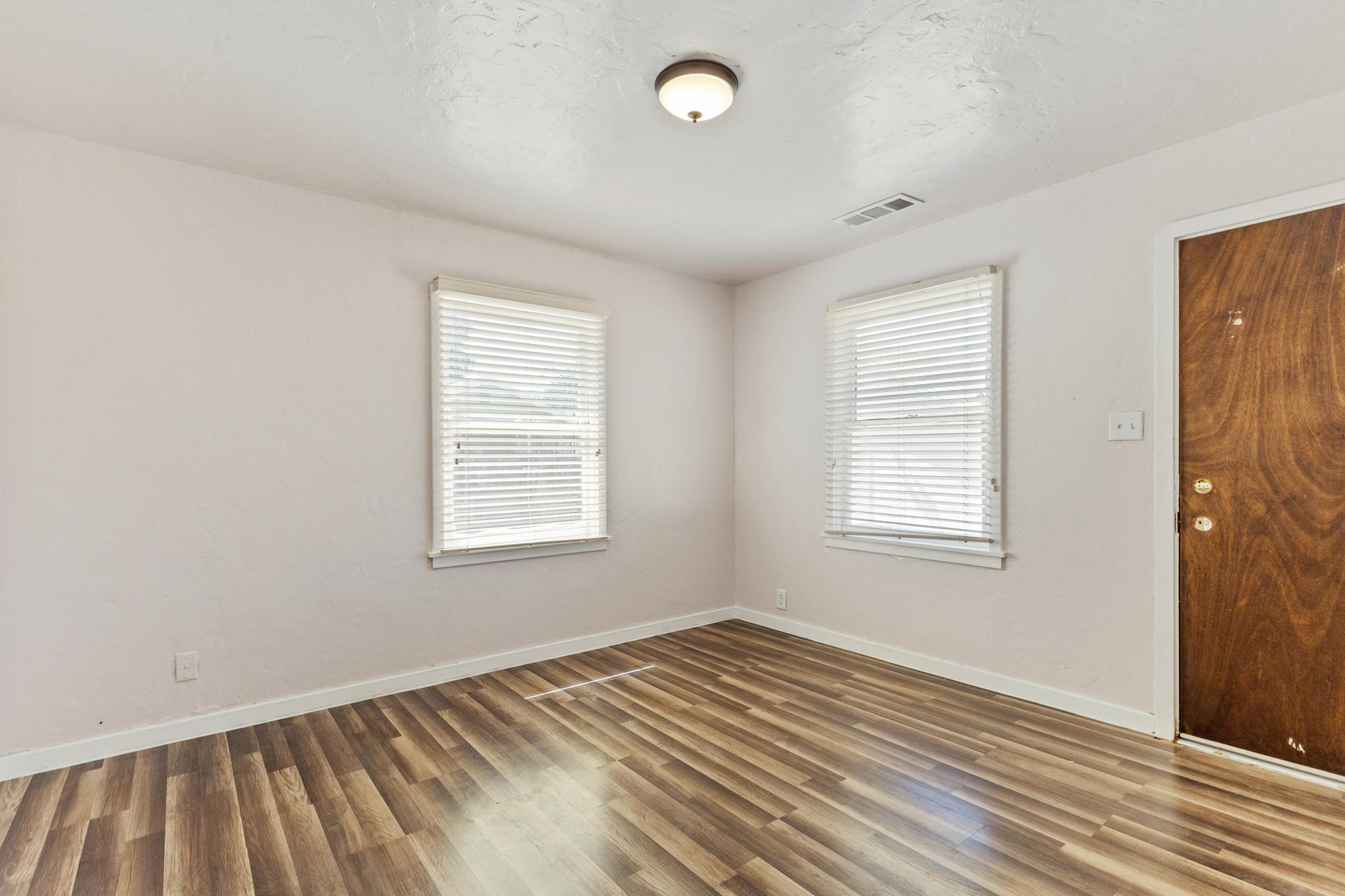 380 South Filbert Road Exeter, CA 93221 - Photo 17 of 27 SFilbert18