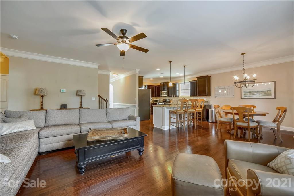 9006 Inverness Bay Road Charlotte, NC 28278 - Photo 12 of 41 Gallery Image 12