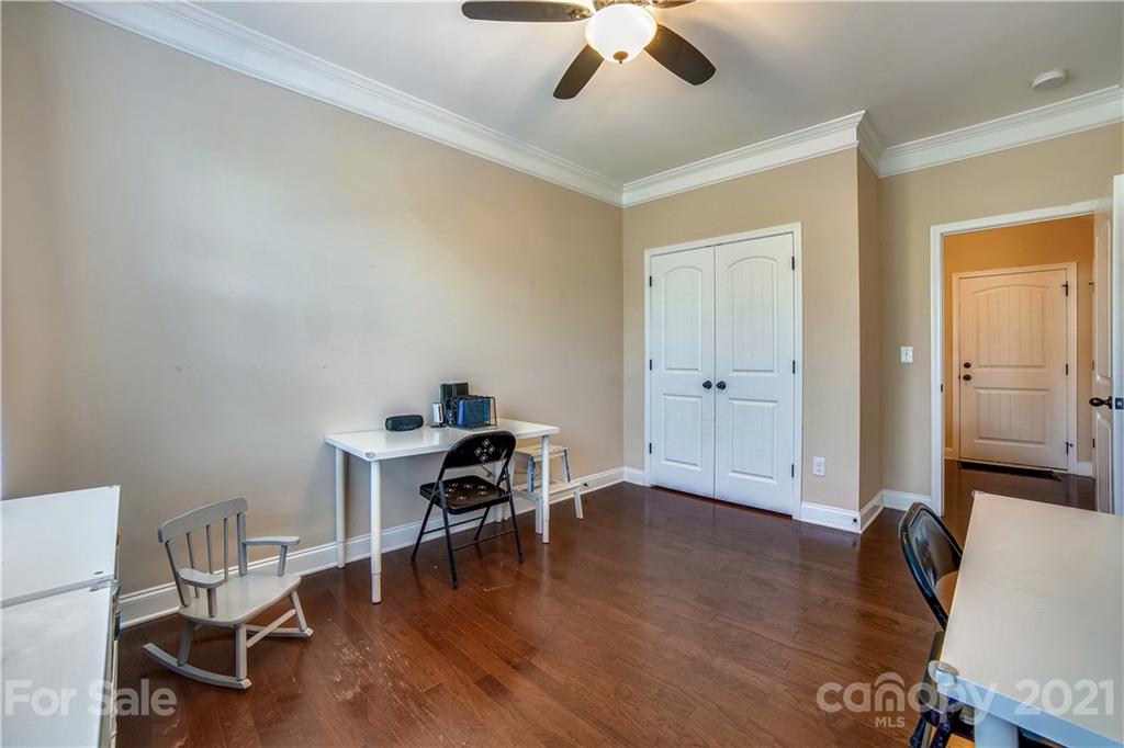 9006 Inverness Bay Road Charlotte, NC 28278 - Photo 16 of 41 Gallery Image 16
