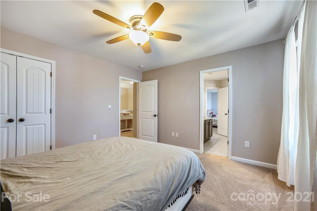 9006 Inverness Bay Road Charlotte, NC 28278 - Photo 24 of 41 Gallery Image 24