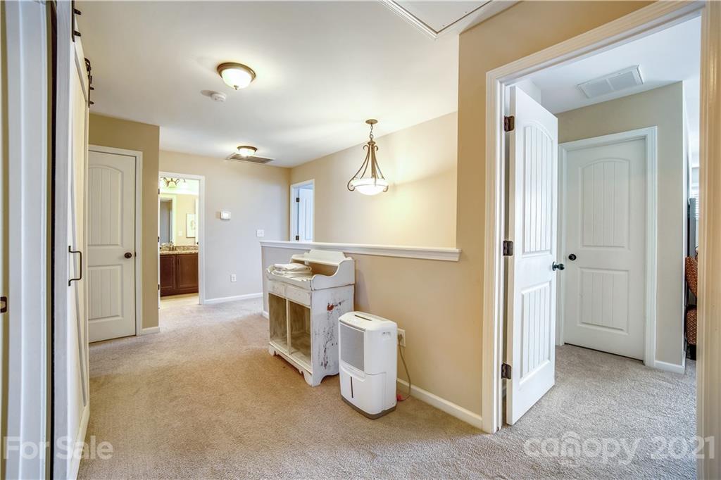 9006 Inverness Bay Road Charlotte, NC 28278 - Photo 25 of 41 Gallery Image 25