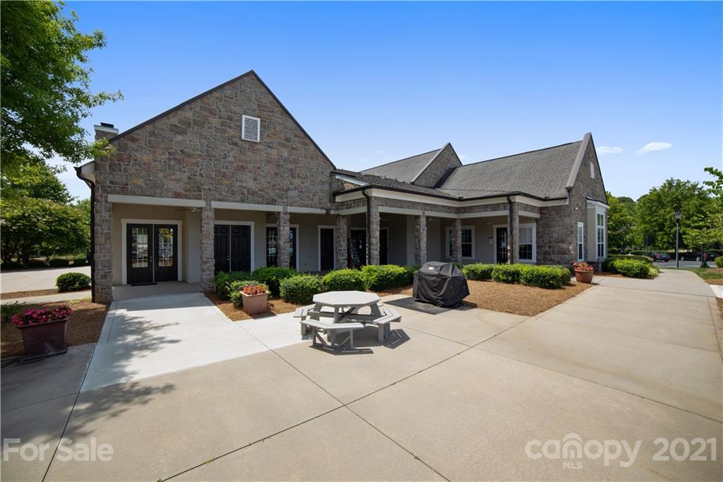 9006 Inverness Bay Road Charlotte, NC 28278 - Photo 37 of 41 Gallery Image 37