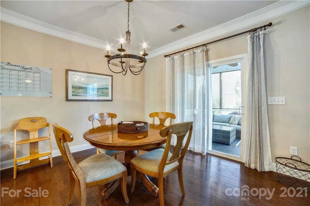 9006 Inverness Bay Road Charlotte, NC 28278 - Photo 9 of 41 Gallery Image 9