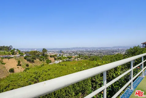 $2,800,000 | 4107 Punta Alta Drive, Los Angeles, CA 90008