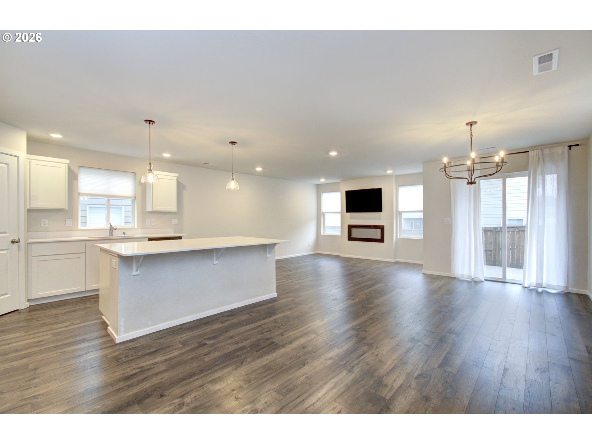 17503 Northwest 10th Place Ridgefield, WA 98642 - Photo 4 of 34