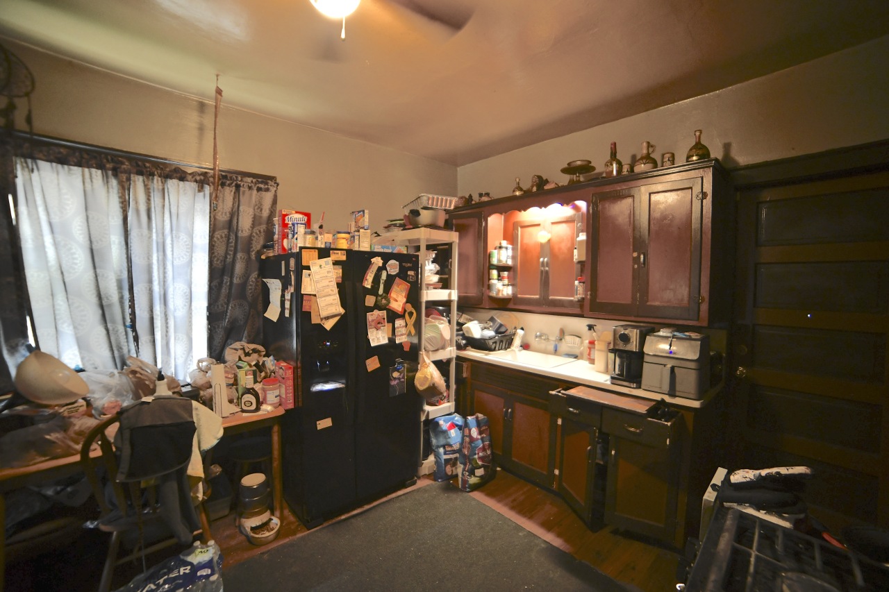 2033 South 76th Street West Allis, WI 53219 - Photo 8 of 14 Photo 12