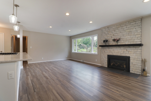 213 Orleans Drive Bloomington, IL 61701 - Photo 13 of 51