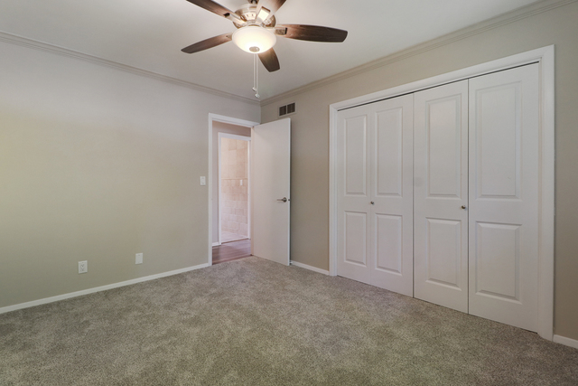 213 Orleans Drive Bloomington, IL 61701 - Photo 30 of 51