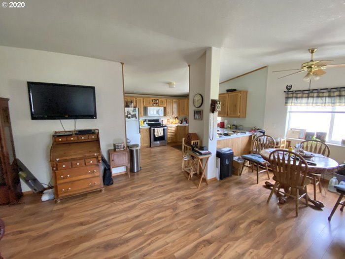 216 Old Mountain Road Goldendale, WA 98620 - Photo 8 of 32 Gallery Image 8