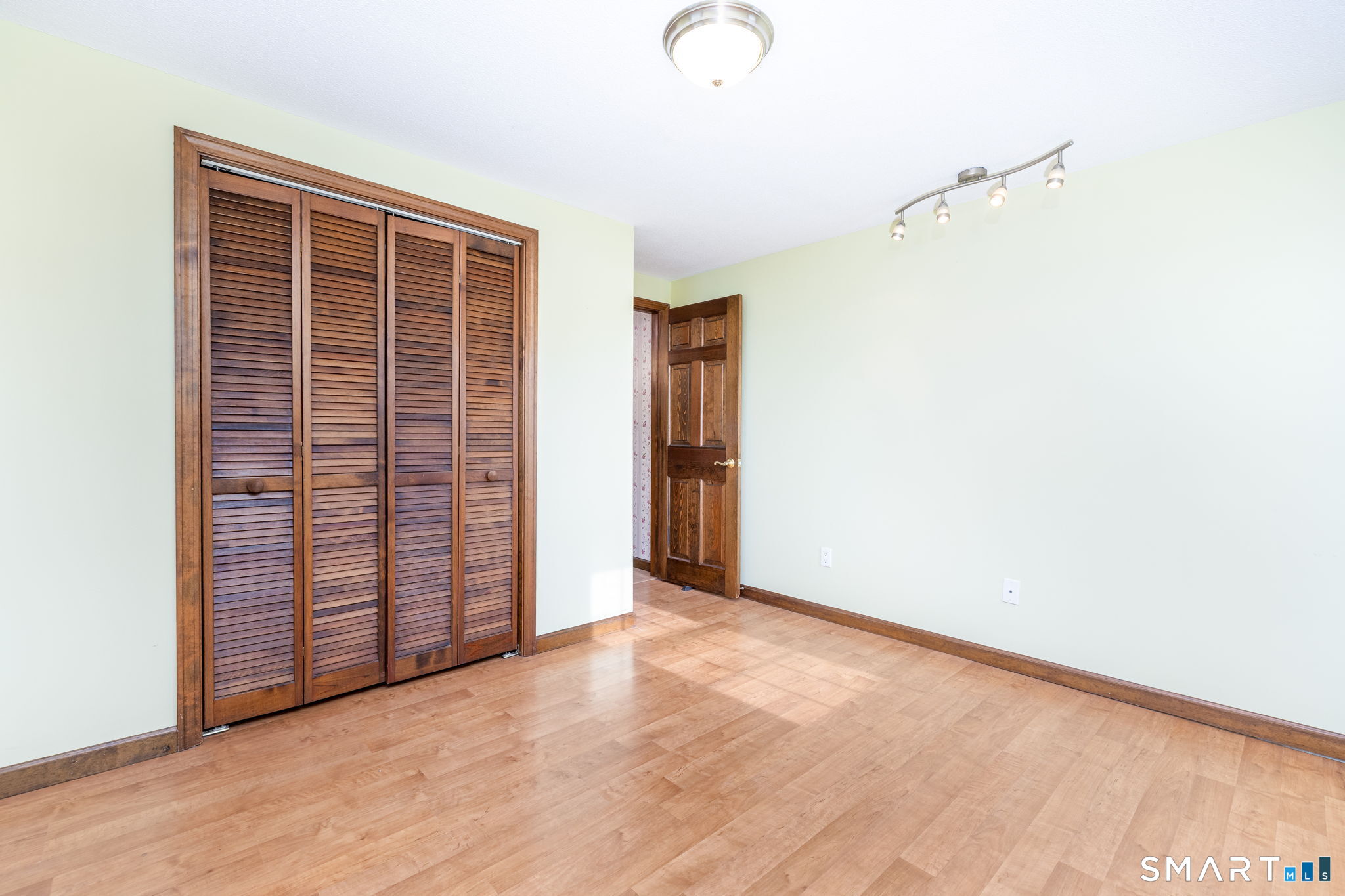 644 4 Rod Road Berlin, CT 06037 - Photo 27 of 40