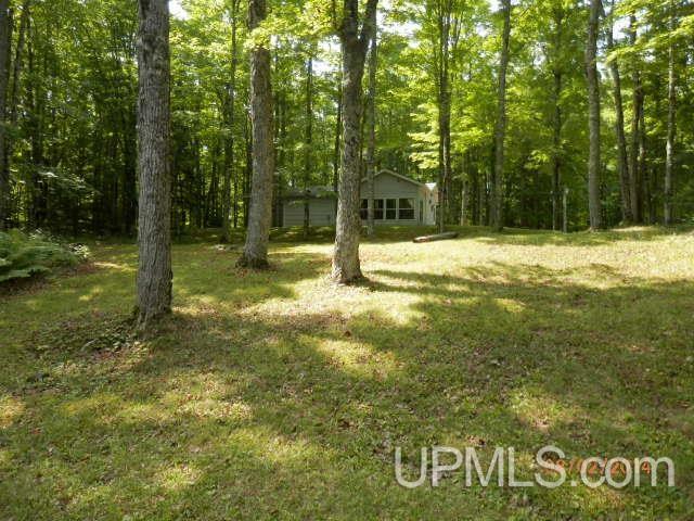 218 Bradley Road Crystal Falls, MI 49920 - Photo 4 of 15