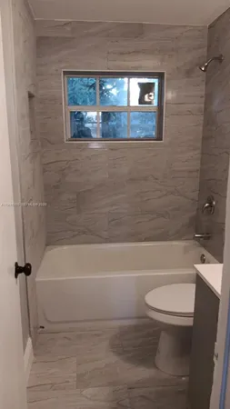 $1,950 | 5640 Northwest 15th Street, Unit 3, Lauderhill, FL 33313