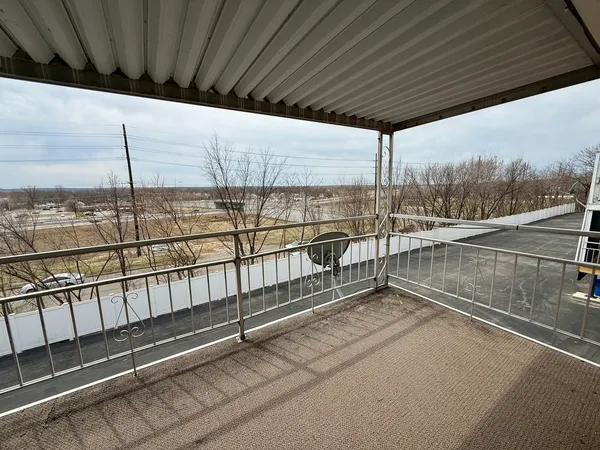 $114,500 | 3721 35th Street, Unit 4, Moline, IL 61265