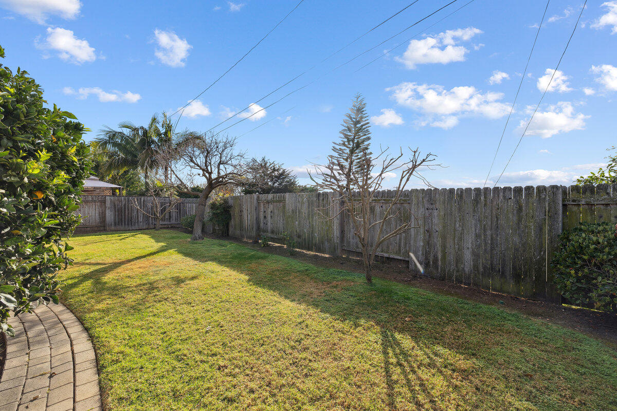 7165 Del Norte Drive Goleta, CA 93117 - Photo 26 of 30 a view of a backyard