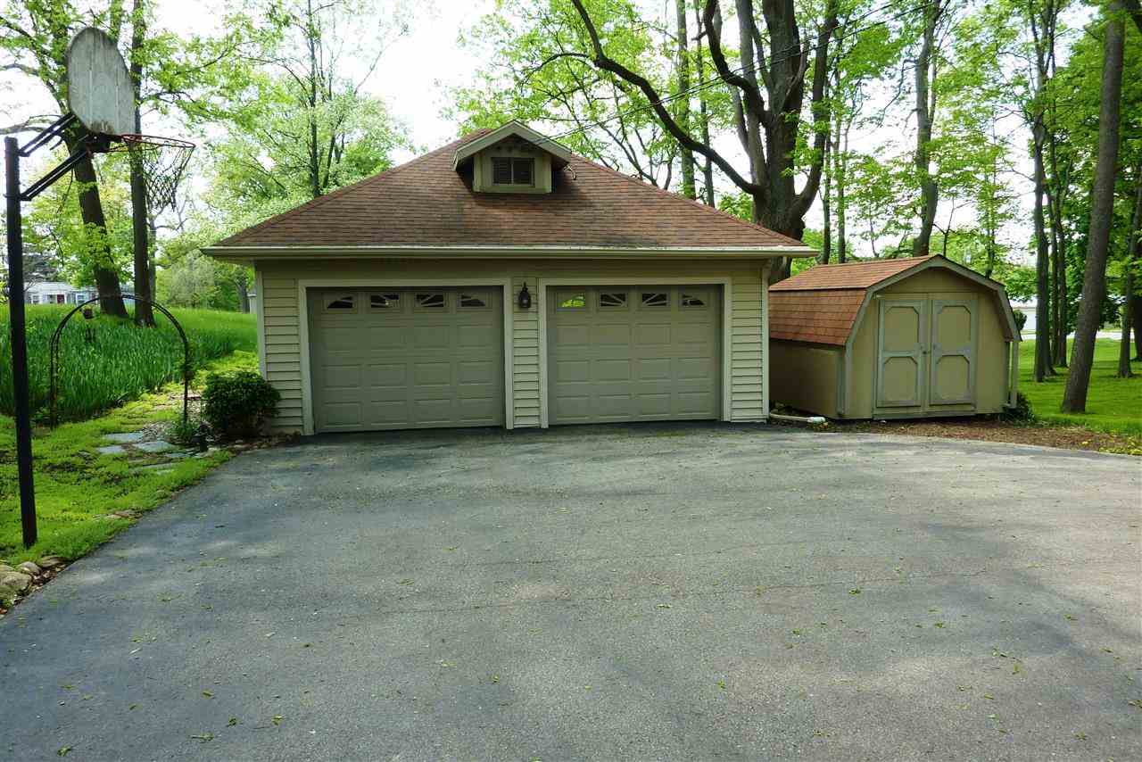 1412 Main Street Rochester, IN 46975 - Photo 2 of 30