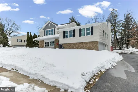 $825,000 | 3340 Jeffrey Drive, Dresher, PA 19025