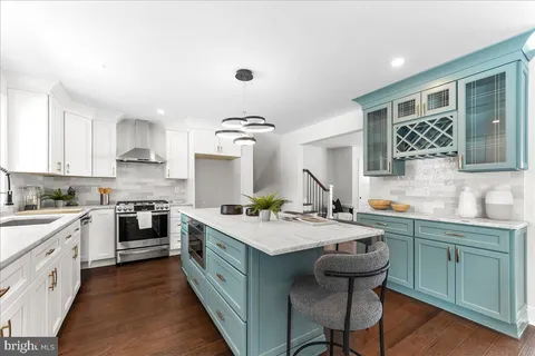 $825,000 | 3340 Jeffrey Drive, Dresher, PA 19025