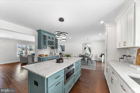 $825,000 | 3340 Jeffrey Drive, Dresher, PA 19025