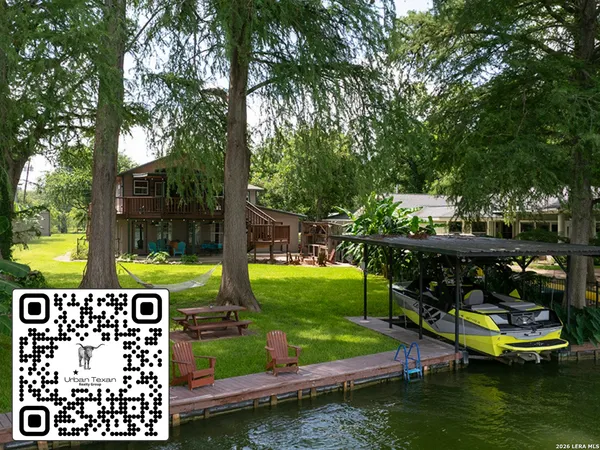 $1,150,000 | 1321 East Zipp Road, New Braunfels, TX 78130