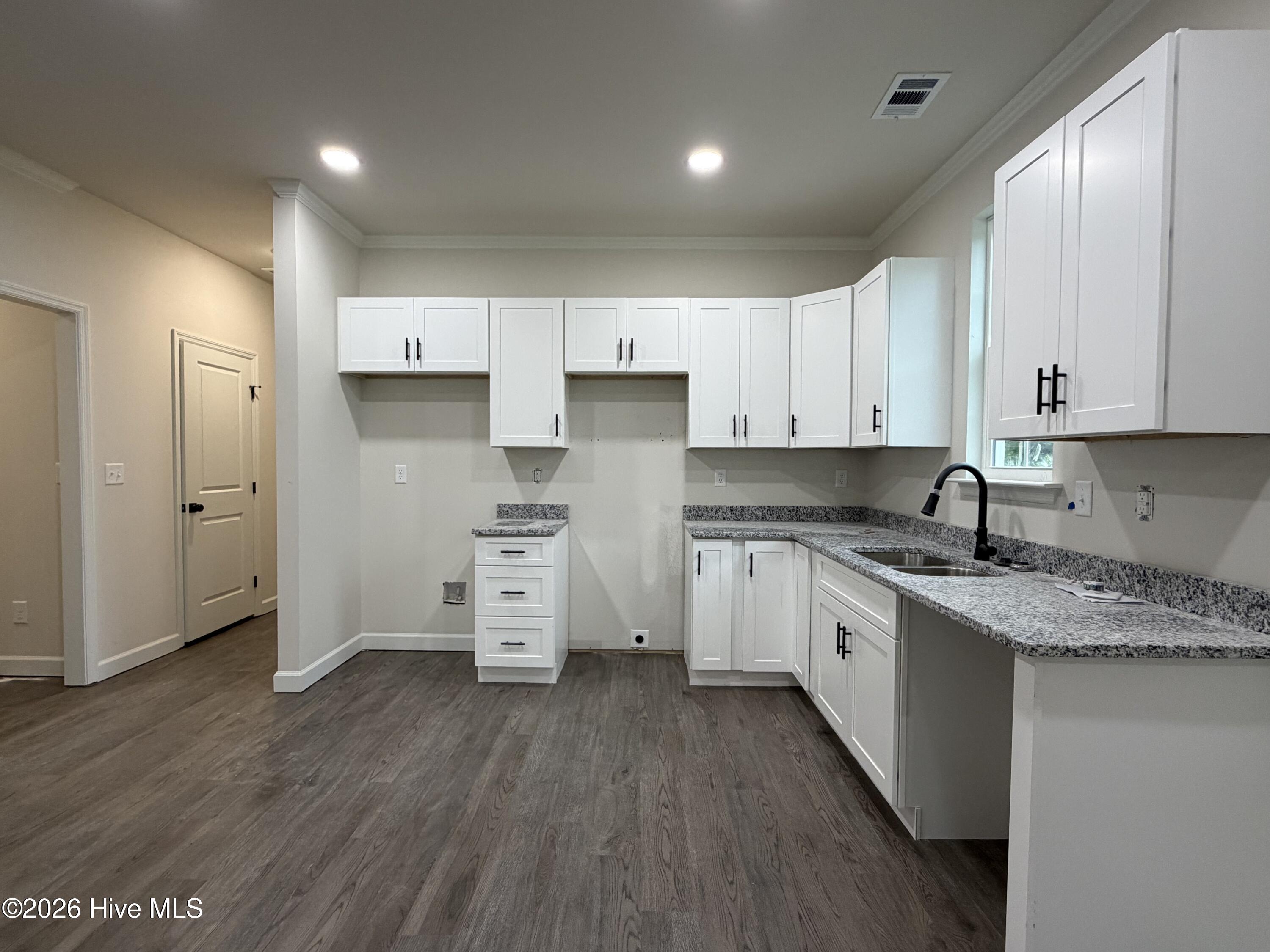 596 O Neal Street Thomson, GA 30824 - Photo 7 of 22