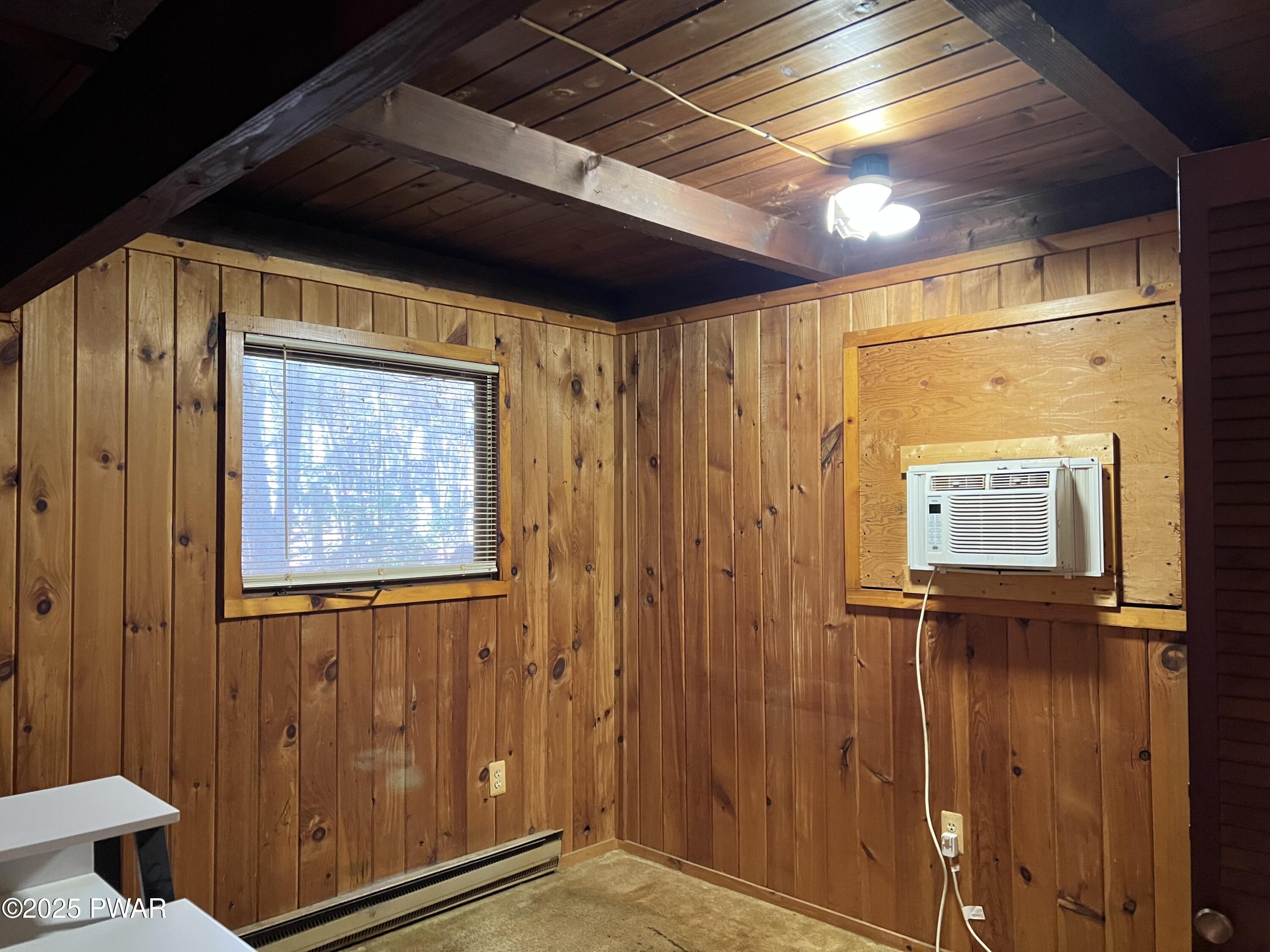 104 Heron Bay Road Hawley, PA 18428 - Photo 11 of 20