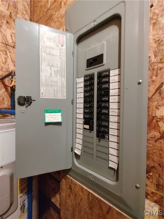 425 East Walnut Street Oneida, NY 13421 - Photo 15 of 49