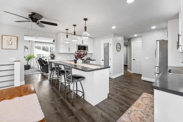 $574,000 | 28297 St Croix Road, Pine City, MN 55063