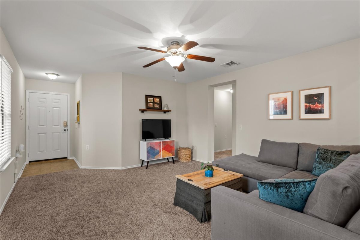 8913 Wiley Way Austin, TX 78747 - Photo 11 of 30