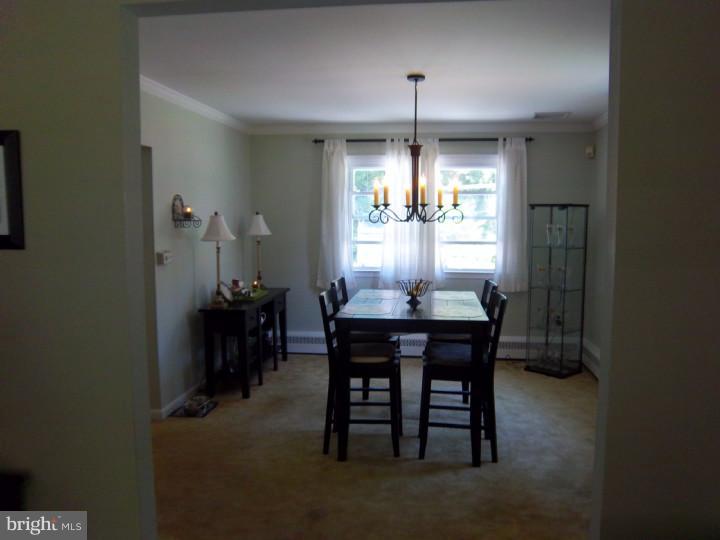 3236 Manor Road Huntingdon Valley, PA 19006 - Photo 5 of 19 Dining Room