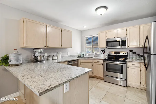 $329,000 | 220 North 22nd Place, Unit 1011, Mesa, AZ 85213