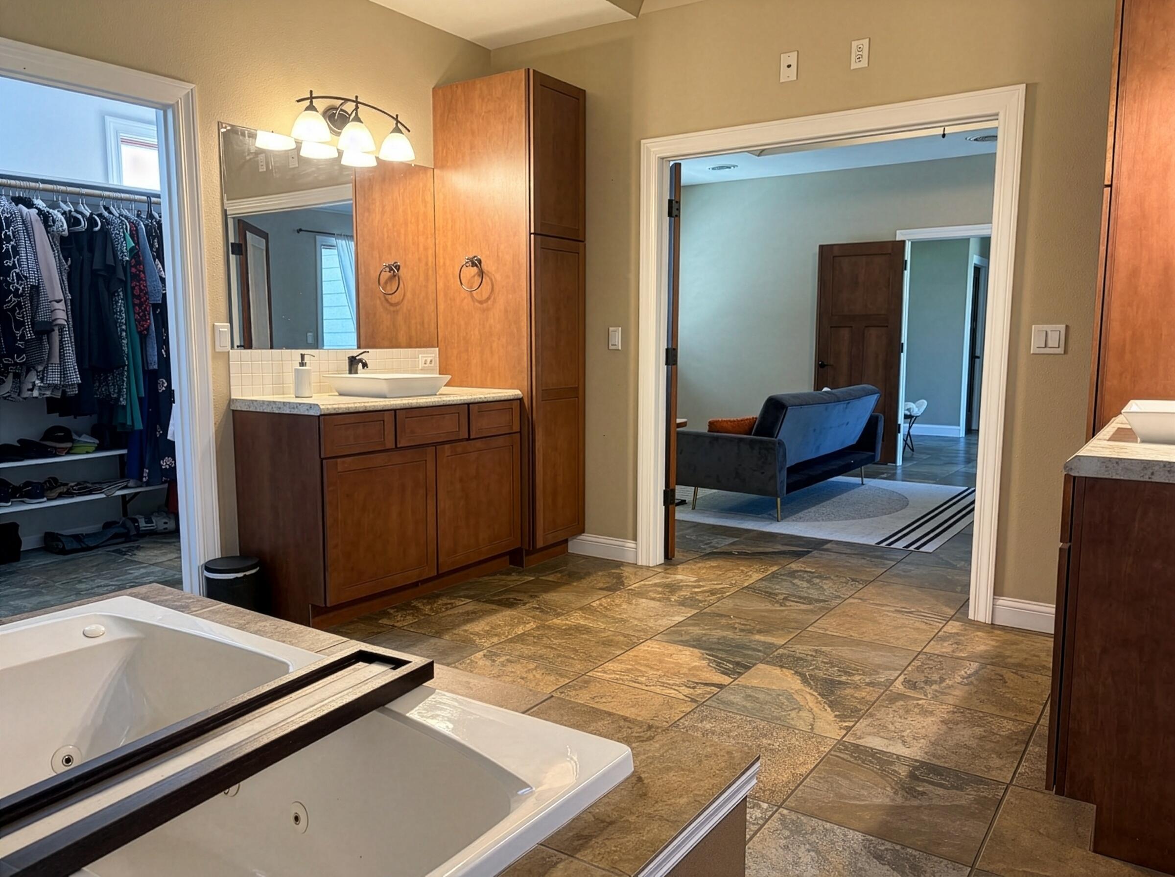 1115 Greendale Road Sheboygan, WI 53081 - Photo 24 of 49 24
