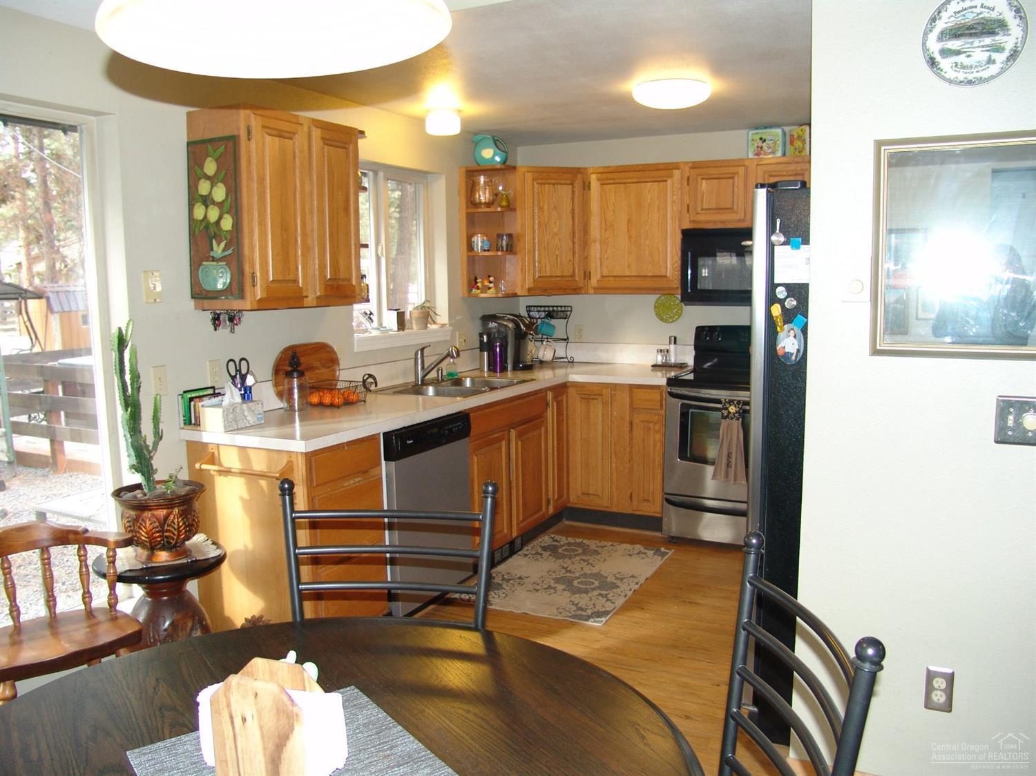 52159 Foxtail Road La Pine, OR 97739 - Photo 9 of 25 Additional Photo