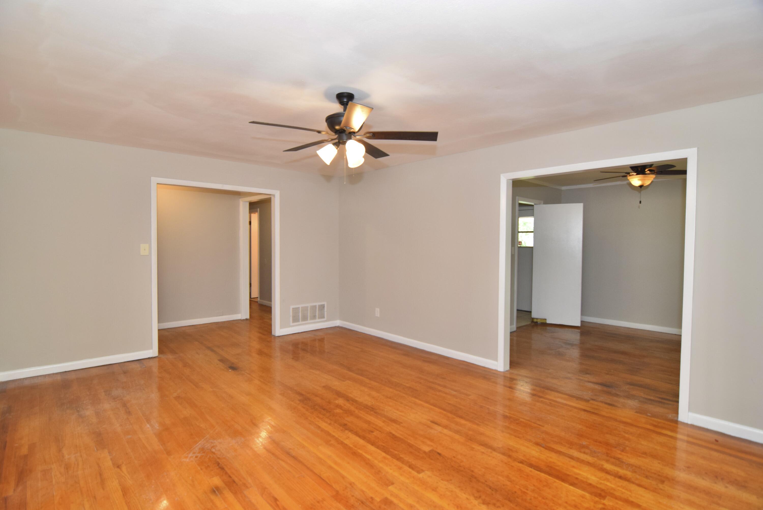 2341 Ridge Road Augusta, GA 30906 - Photo 5 of 30 DSC_0095