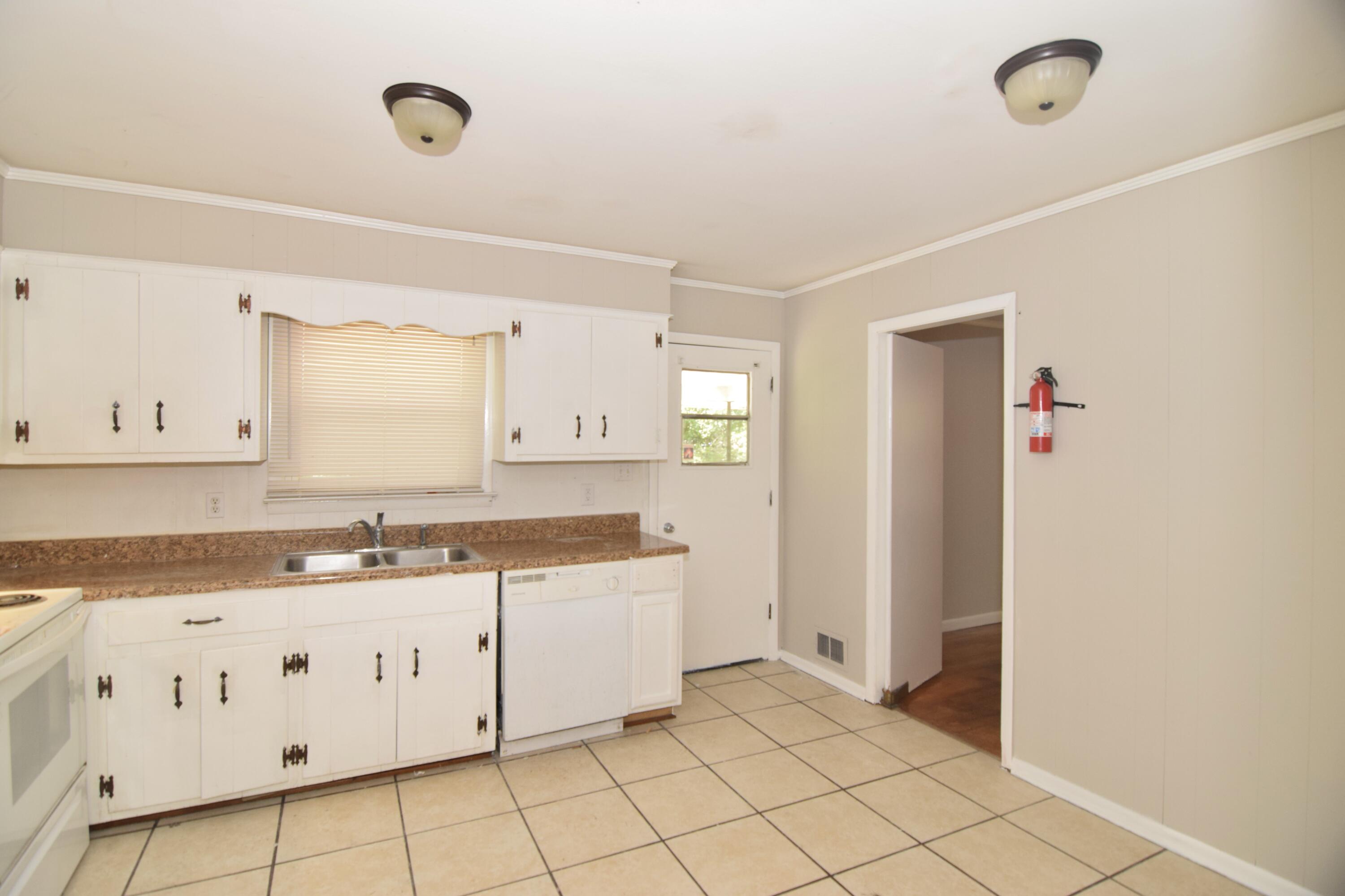 2341 Ridge Road Augusta, GA 30906 - Photo 10 of 30 DSC_0066