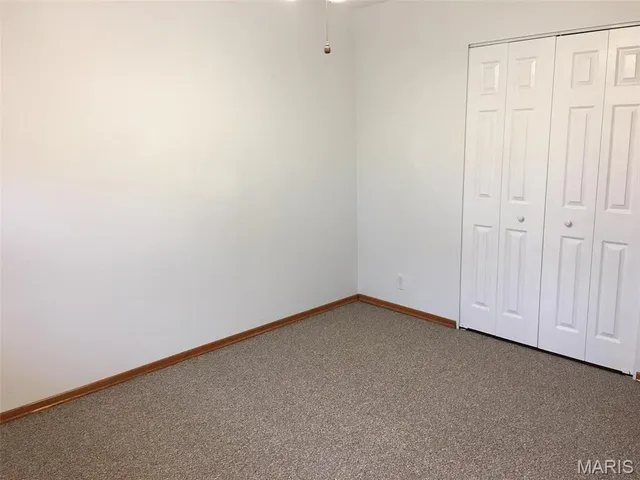 $1,795 | 3015 Copenhagen Drive, St. Louis, MO 63125