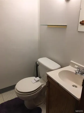 $1,795 | 3015 Copenhagen Drive, St. Louis, MO 63125